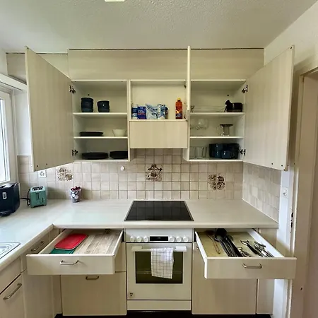 Apartamento Schwandenwiesen 26, 8052 Switzerland *