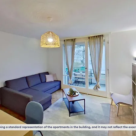 Convenient 2br With Easy Transport *