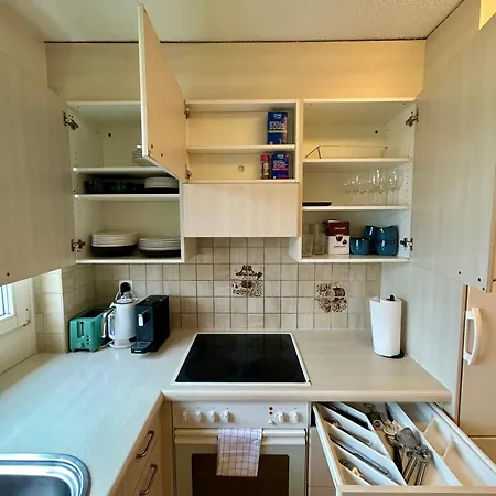 Schwandenwiesen 26, 8052 Zurich Switzerland Appartement *