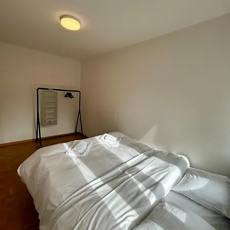 Schwandenwiesen 26, 8052 Zurich Switzerland Appartement