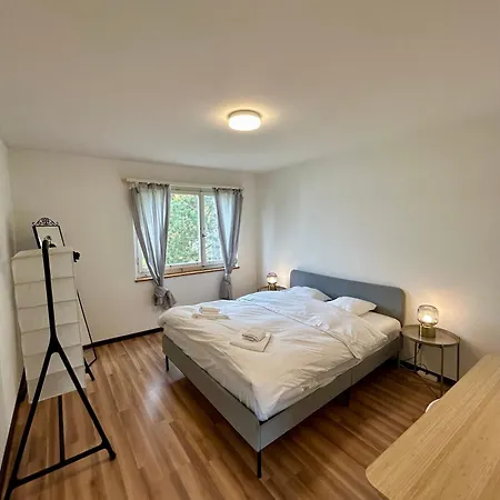 Schwandenwiesen 26, 8052 Zurich Switzerland