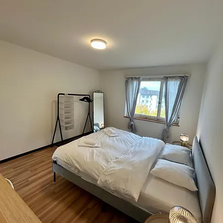 Schwandenwiesen 26, 8052 Switzerland