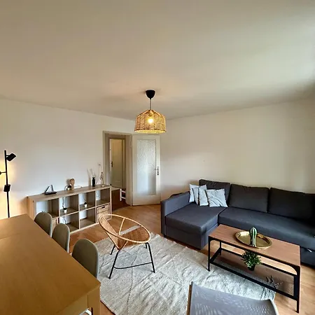 Schwandenwiesen 26, 8052 Switzerland * Ζυρίχη